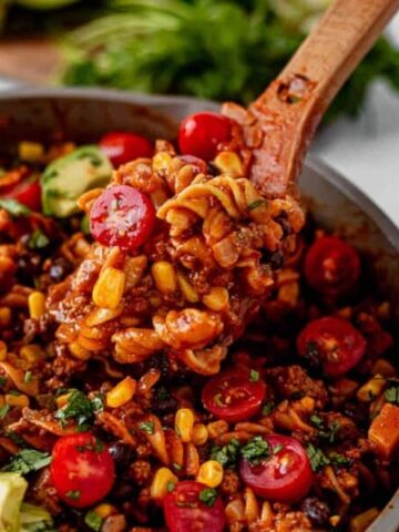 What Molly Made's one pot taco pasta